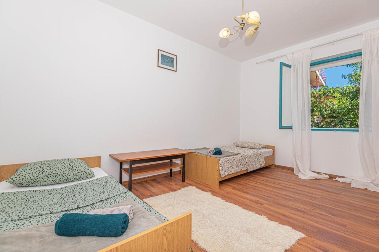 Apartment Nocturno Рогозница Екстериор снимка